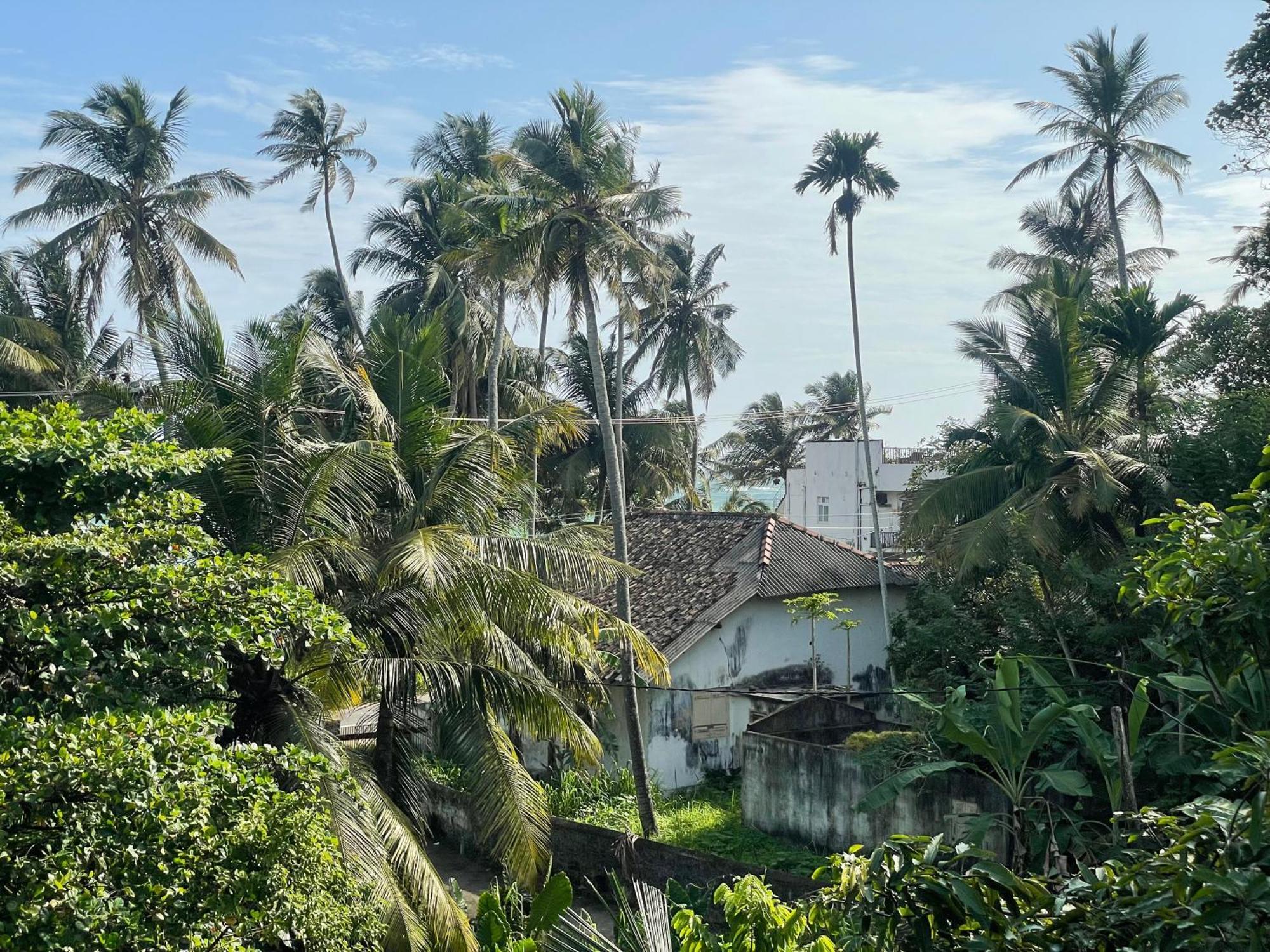 Serendipity Beach Unawatuna Buitenkant foto
